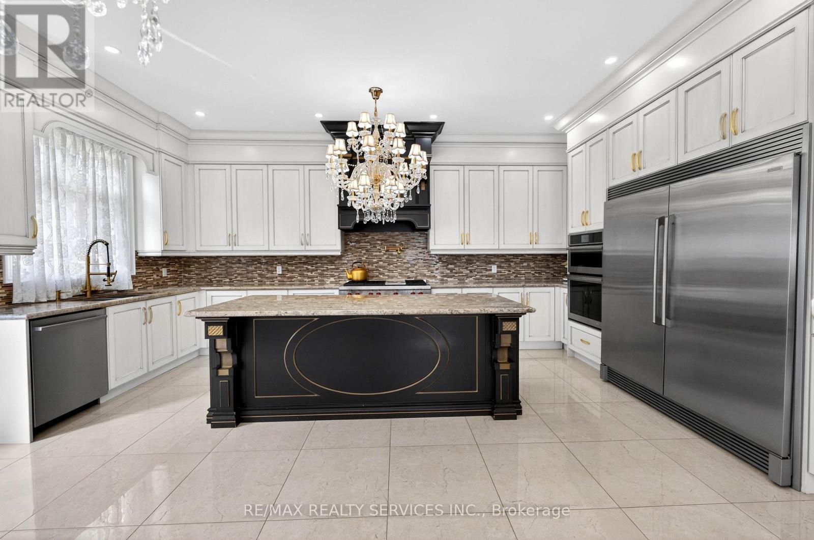 property-image