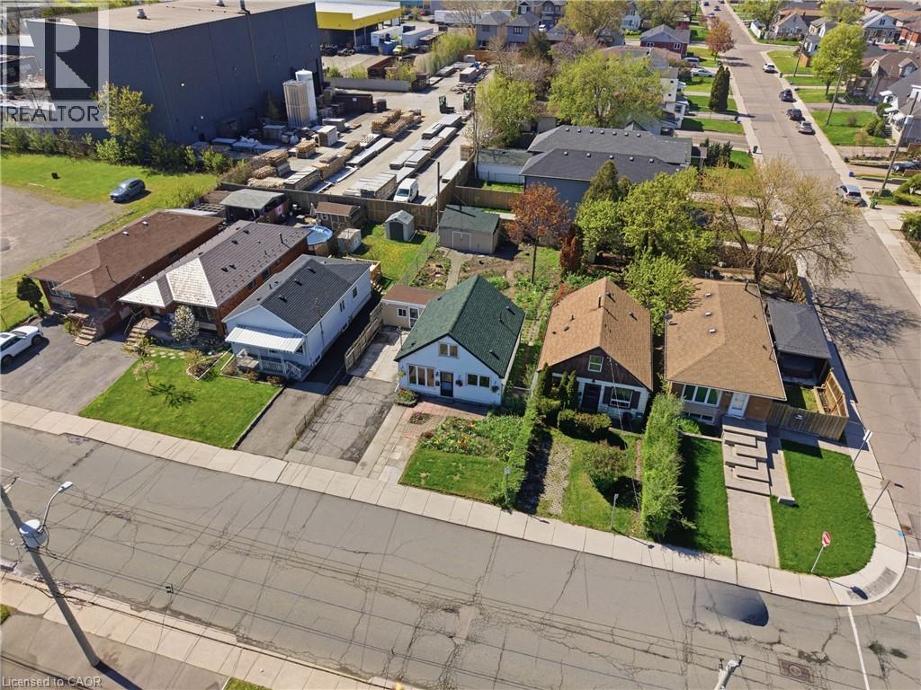property-image