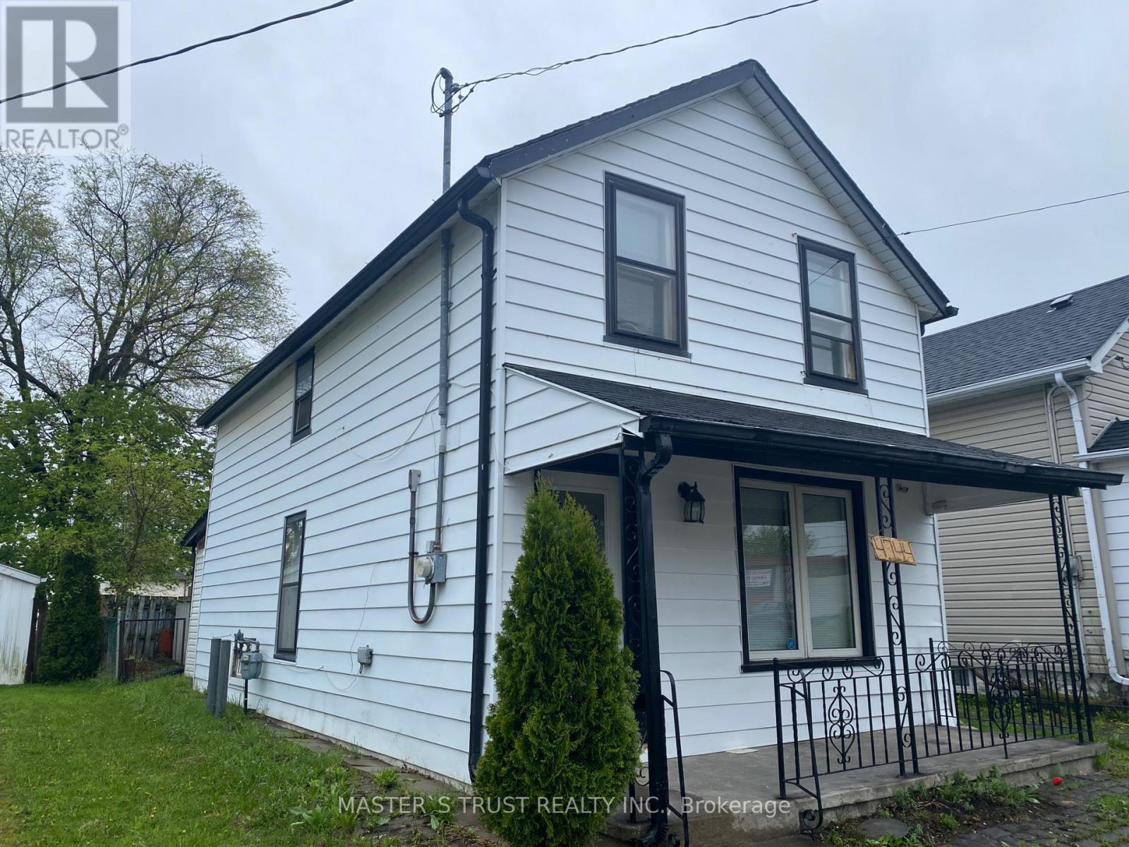 property-image