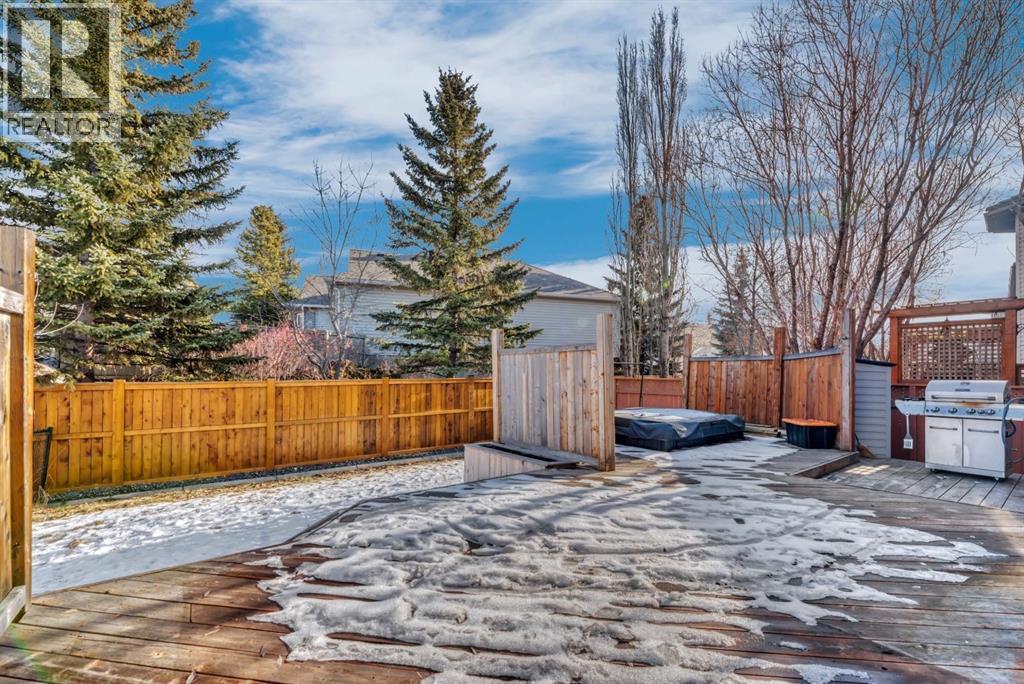 House for Sale in 249 Mt.Douglas Circle SE|Calgary, Alberta T2Z3N9 5