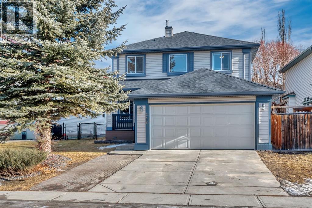 House for Sale in 249 Mt.Douglas Circle SE|Calgary, Alberta T2Z3N9 2