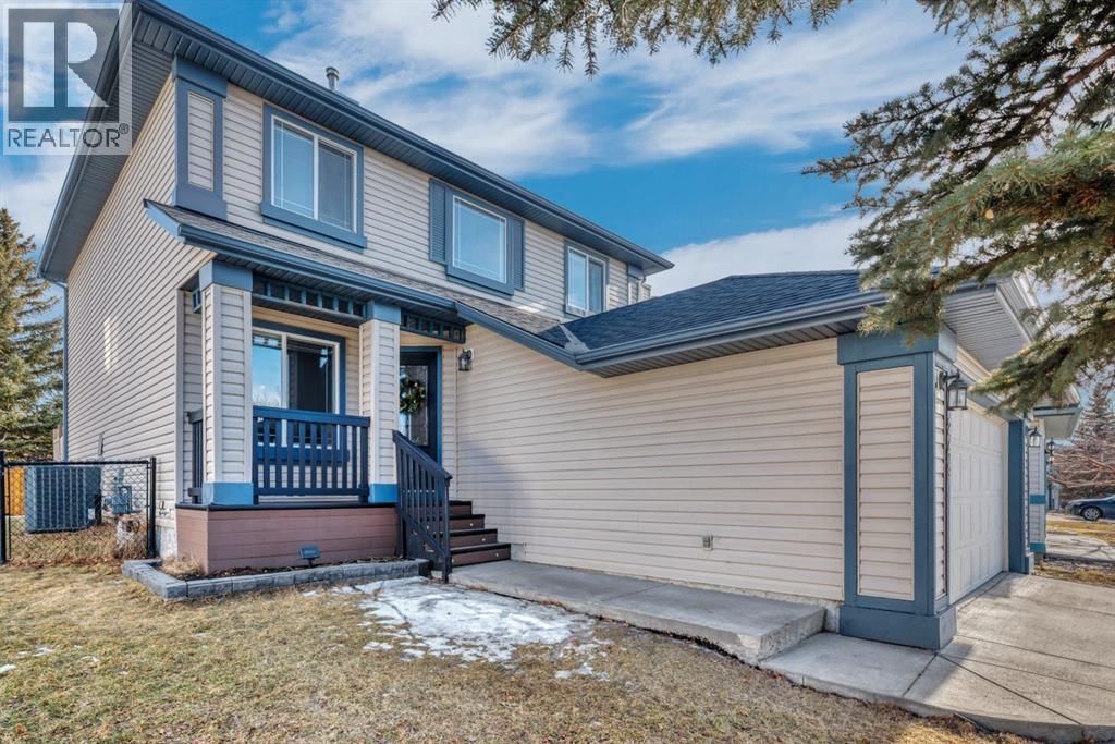 House for Sale in 249 Mt.Douglas Circle SE|Calgary, Alberta T2Z3N9 3