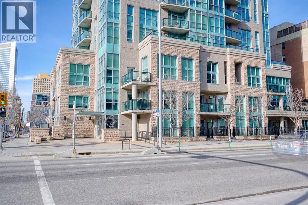 Apartment for Sale in 609, 788 12 Avenue SW|Calgary, Alberta T2R0H1 2