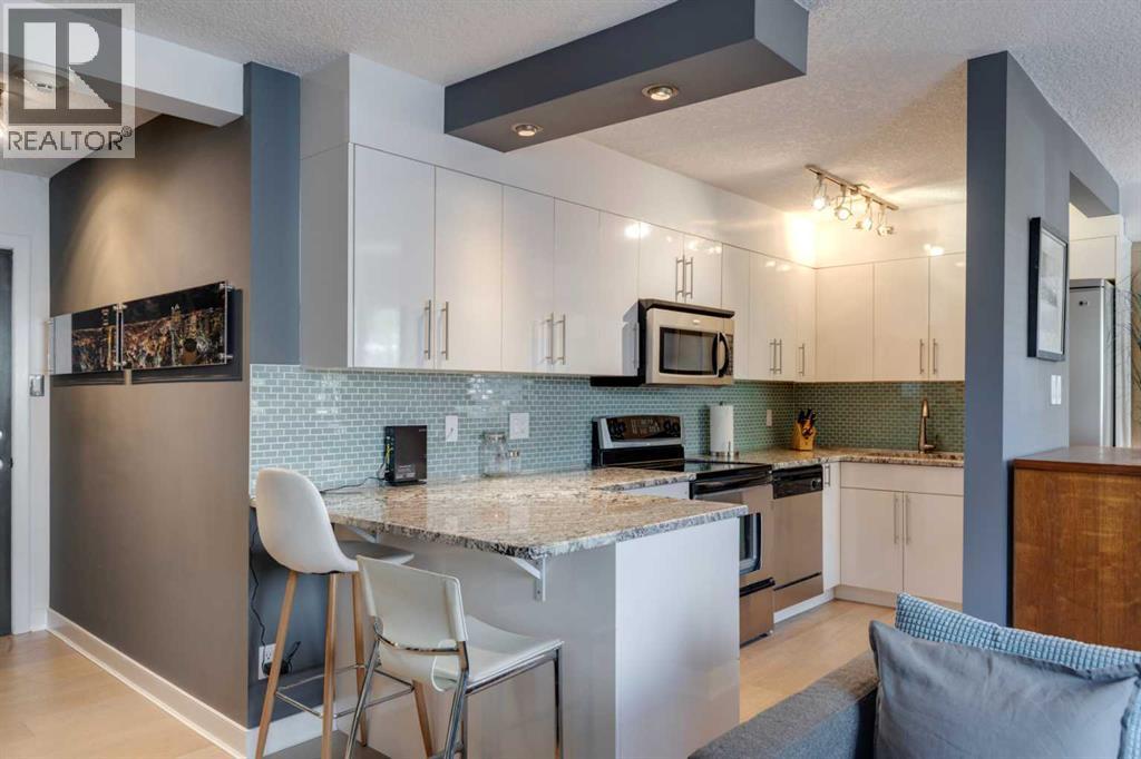 Apartment for Sale in 304, 1904 10 Street SW|Calgary, Alberta T2T3G1 3