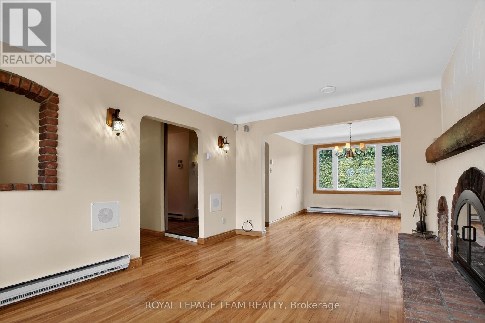 property-image
