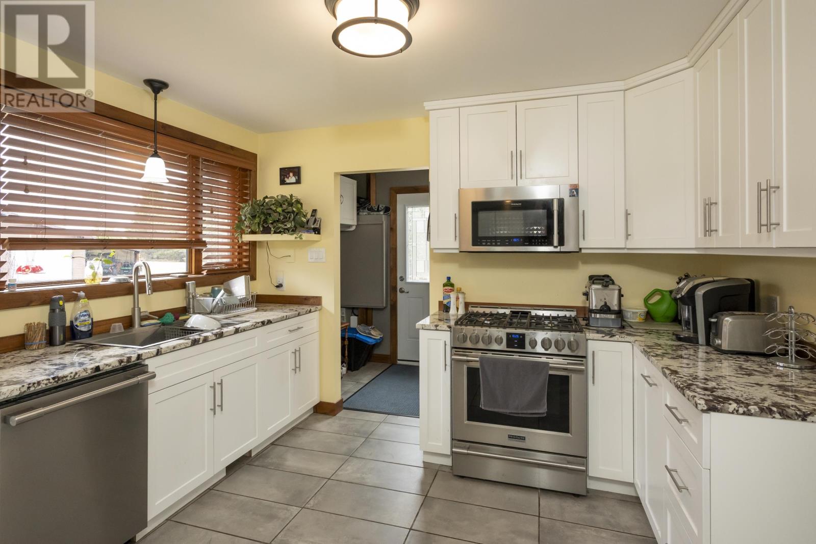 property-image