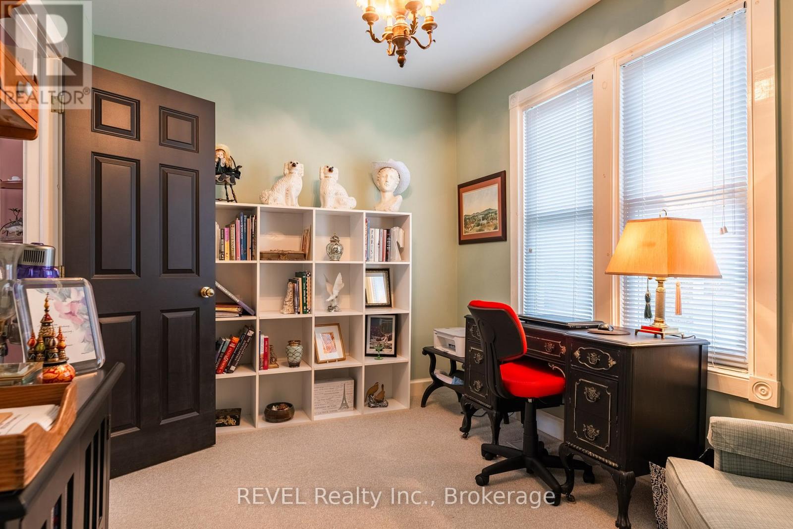 property-image