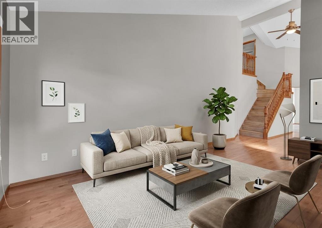 House for Sale in 260 Hawkwood Boulevard NW|Calgary, Alberta T3G3E8 2