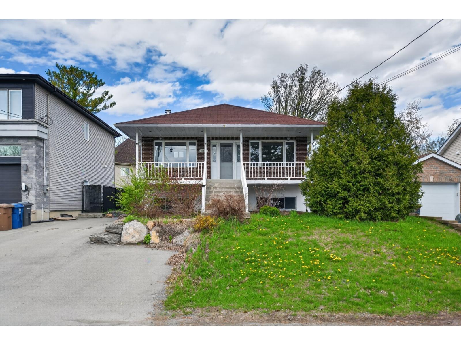 545 Rue Bayard