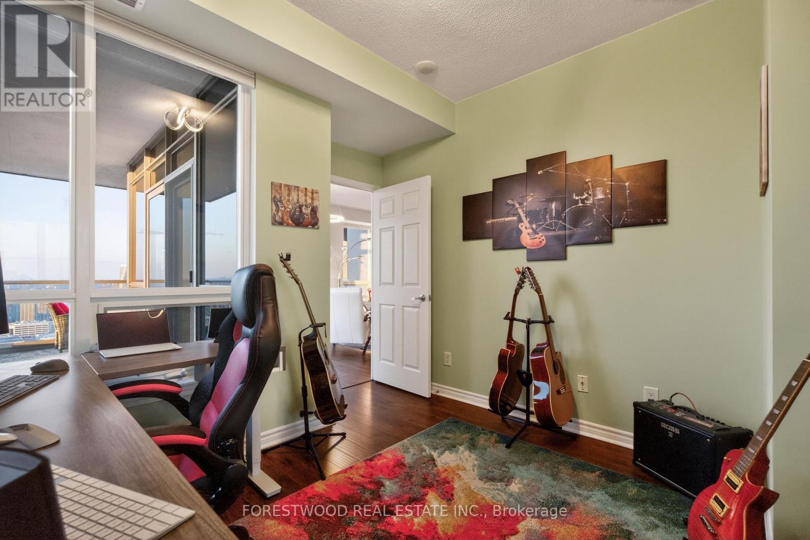 property-image