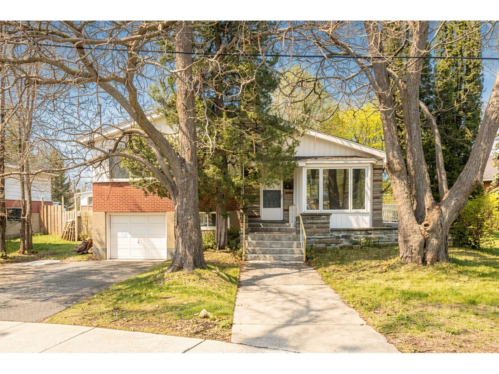 11625 Av. Thomas-Chapais
