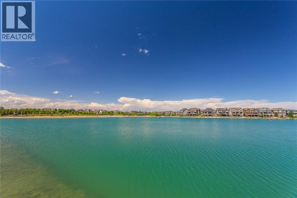 Apartment for Sale in 101, 23 Mahogany Circle SE|Calgary, Alberta T2M2V7 4