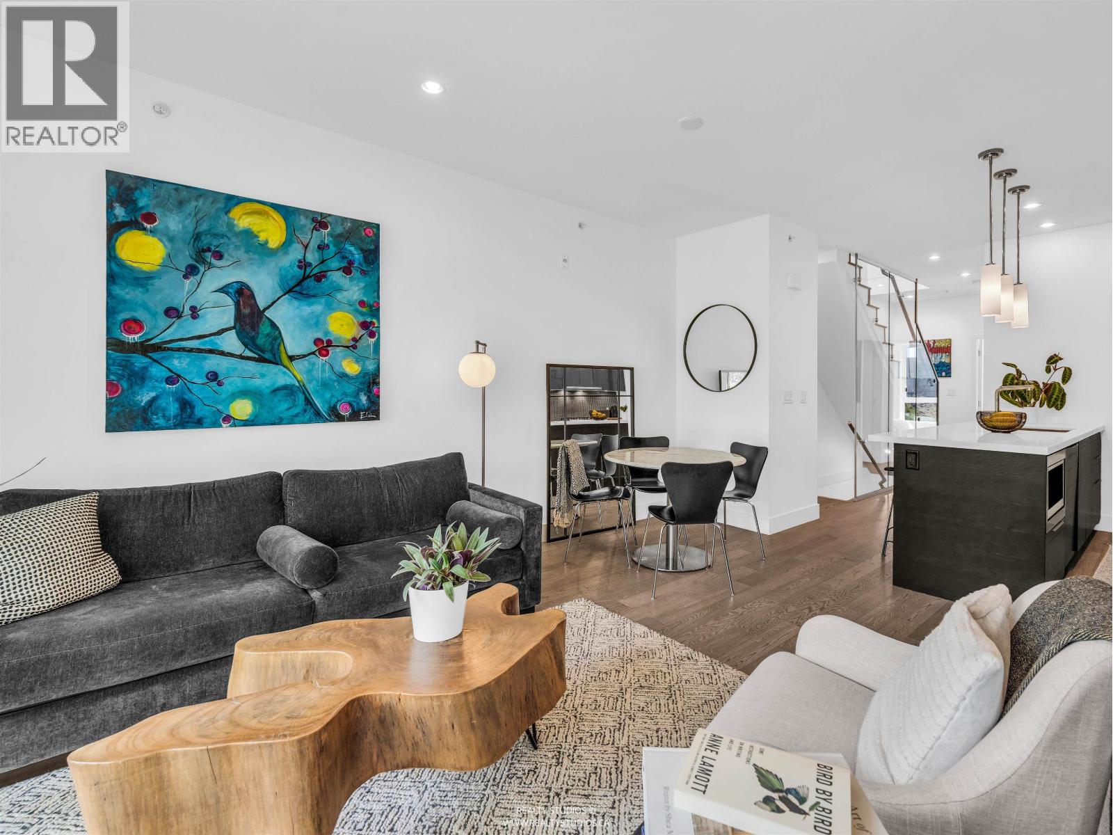 For sale: 627 VICTORIA DRIVE, Vancouver, British Columbia V5L0C3