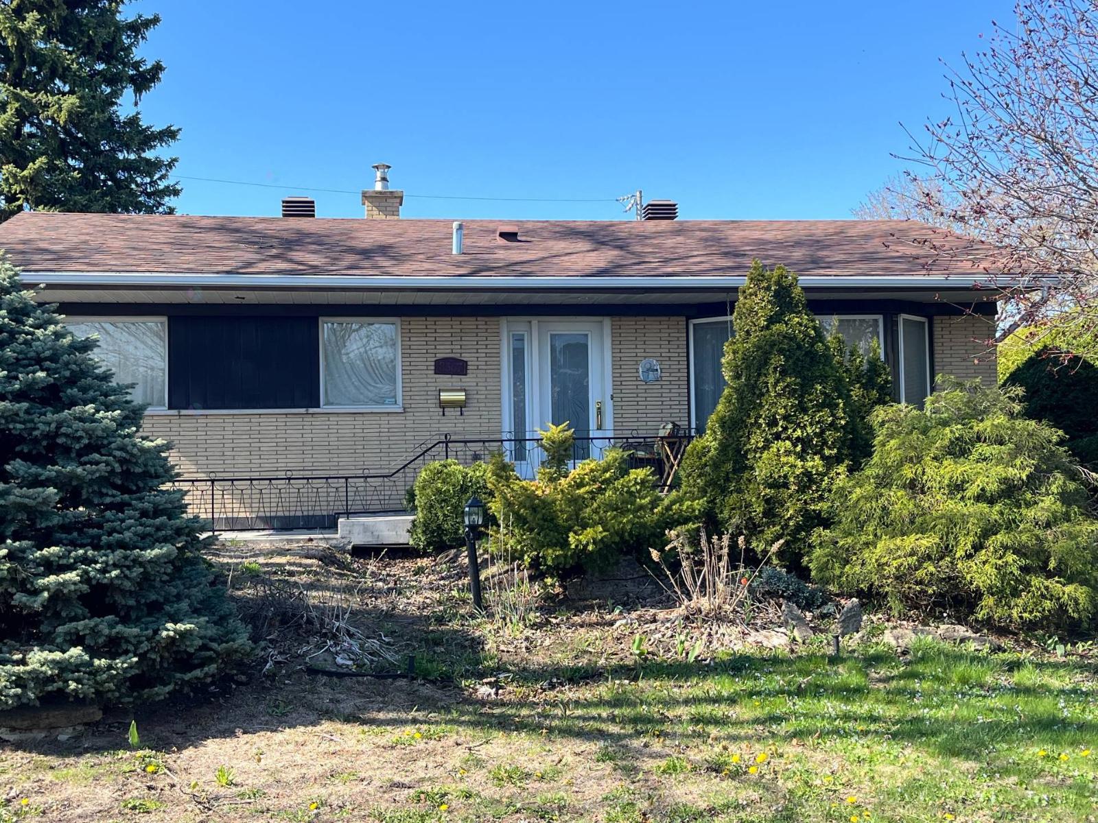 3567 Rue Hyacinthe, Laval (Fabreville), Quebec H7P2C2