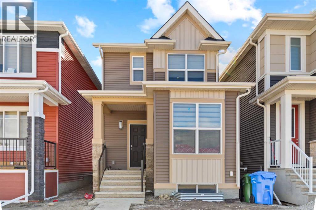 House for Sale in 123 Corner Glen Drive NE|Calgary, Alberta T3N2T4