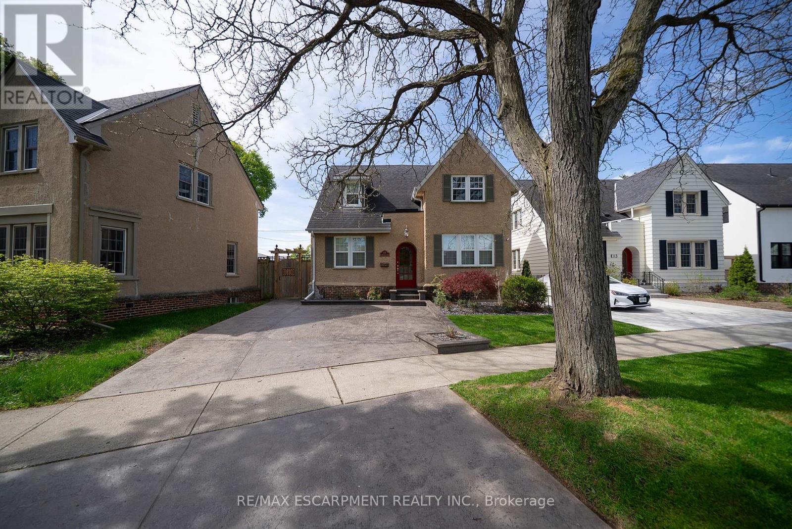 property-image