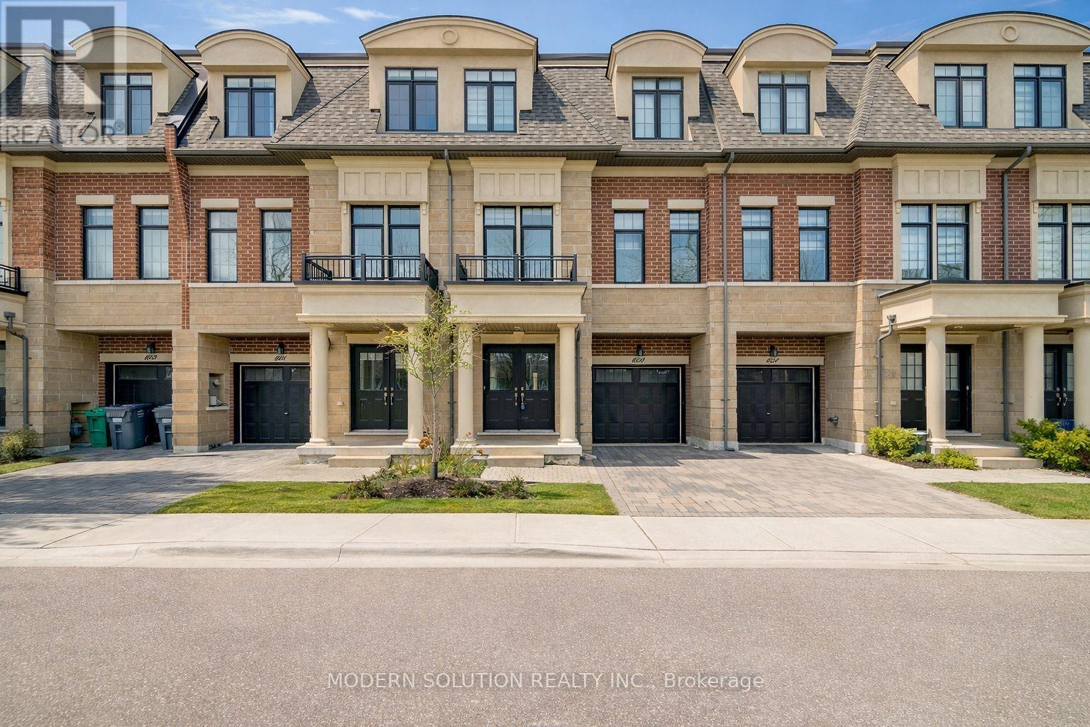 Row / Townhouse for Sale in 1659 VELLORE CRESCENT|Mississauga (Mineola), Ontario L5G0C3 3