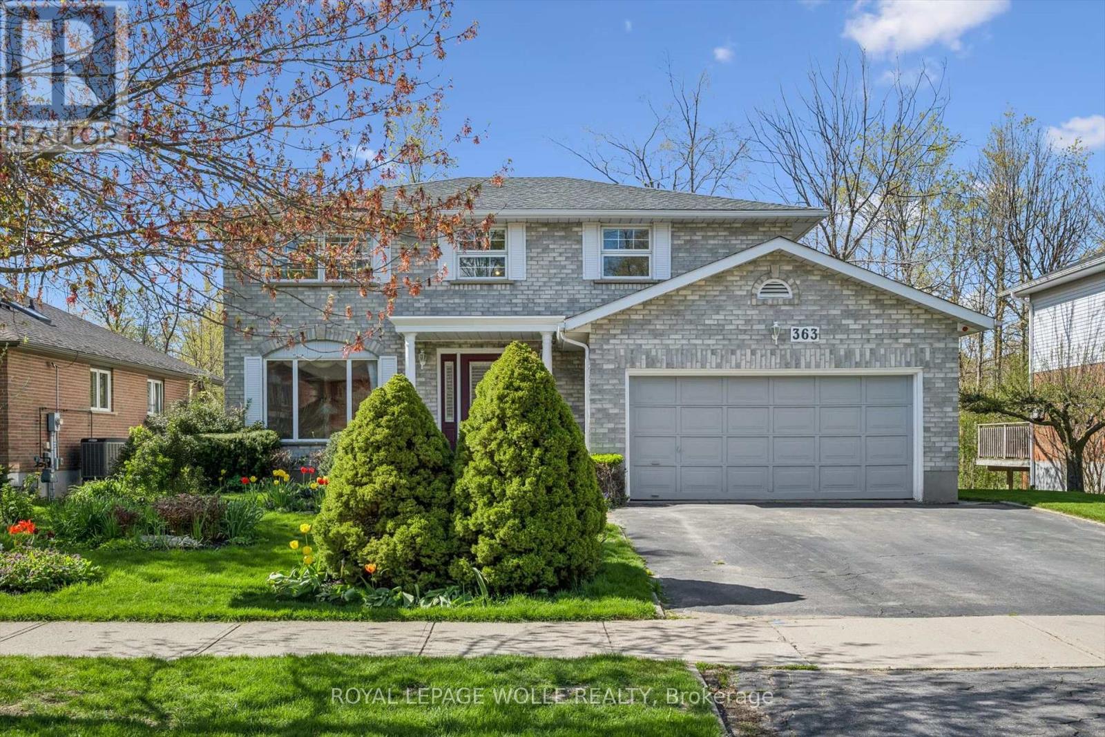 363 NORTHLAKE DRIVE, Waterloo, Ontario N2V1W6