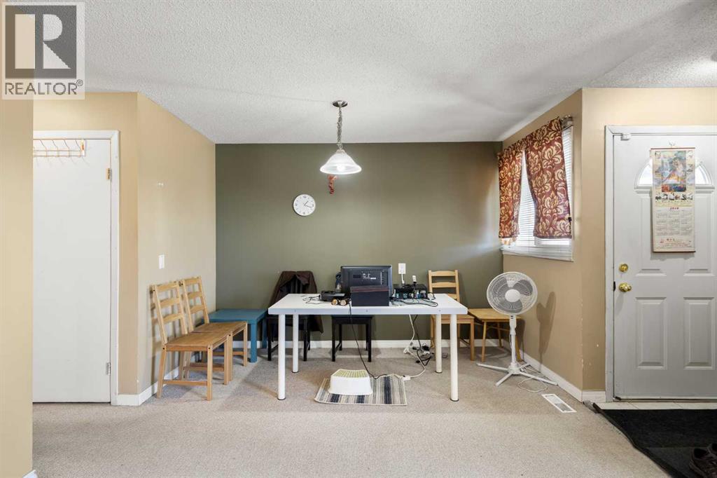 Row / Townhouse for Sale in 57, 3705 Fonda Way SE|Calgary, Alberta T2A6G9 5