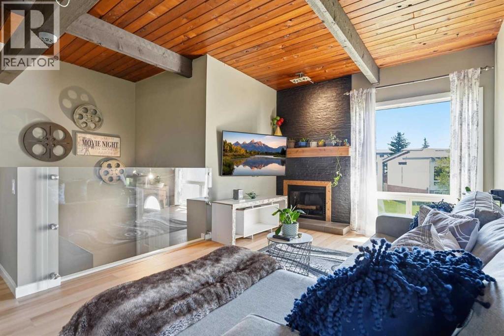 Row / Townhouse for Sale in 416 Pinemont Gate NE|Calgary, Alberta T1Y2R6 4
