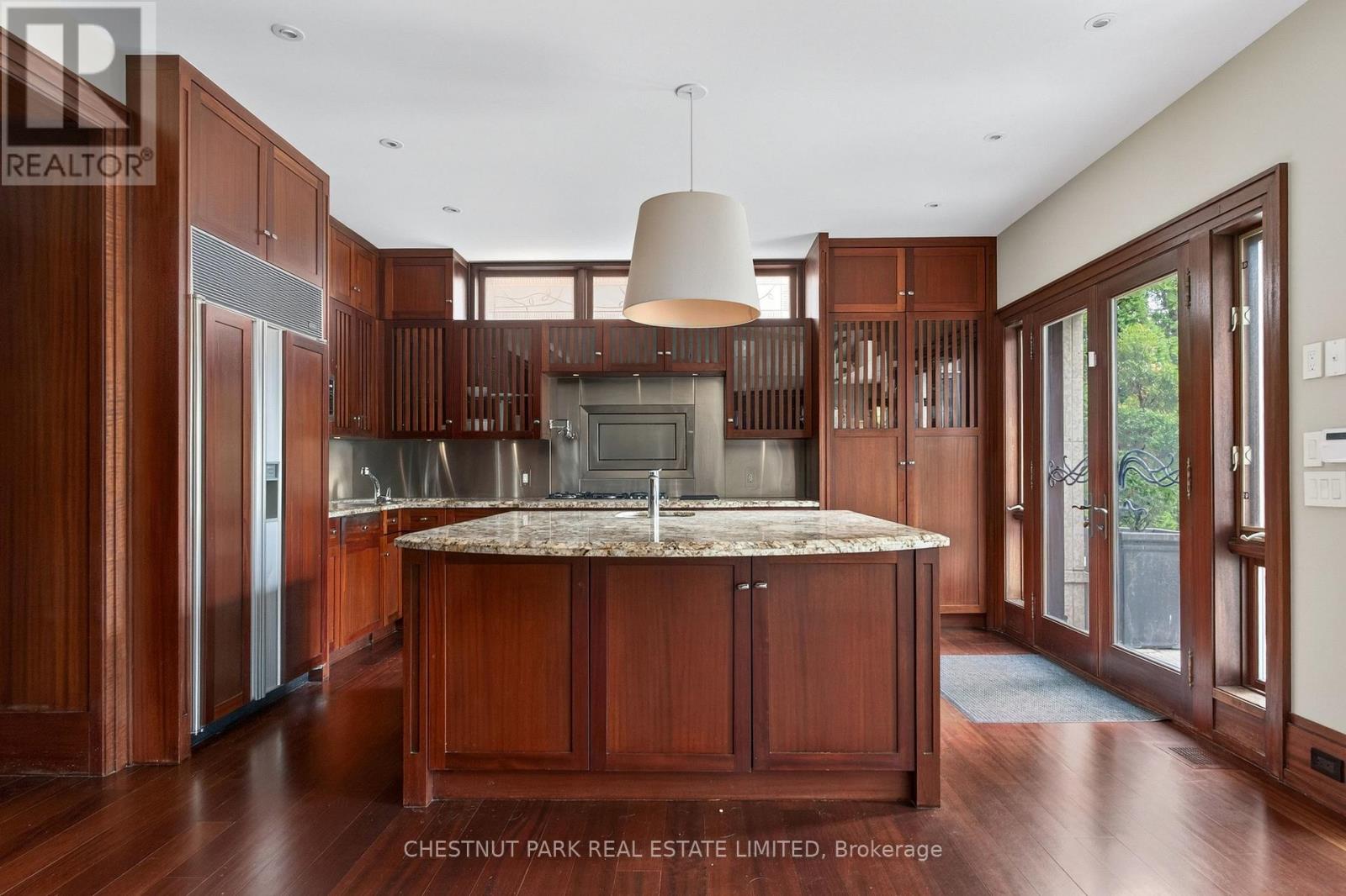 For sale: 177 ROXBOROUGH DRIVE, Toronto (Rosedale-Moore Park), Ontario ...