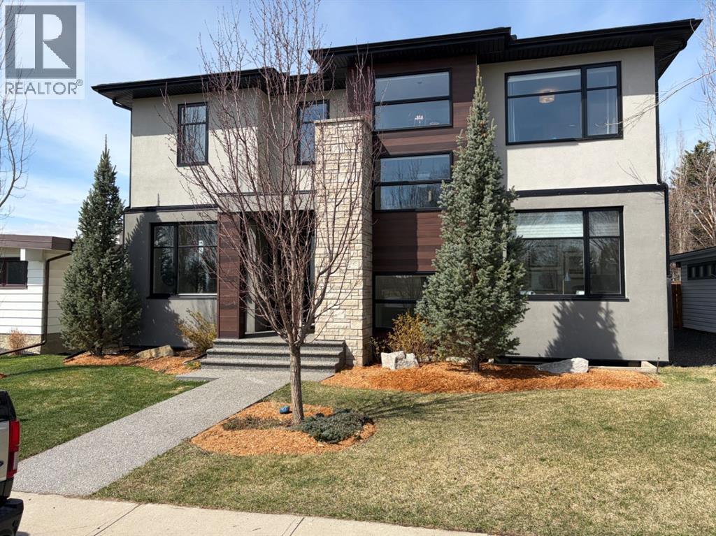 House for Sale in 5927 34 Street SW|Calgary, Alberta T3E5L7