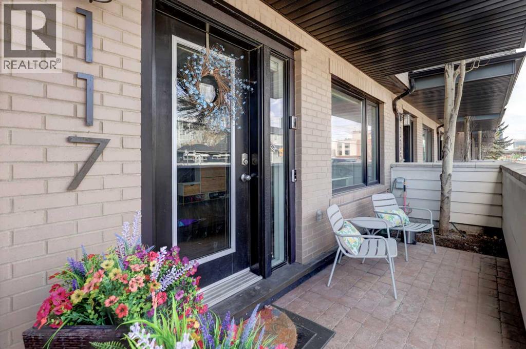 Row / Townhouse for Sale in 117, 28 Mcdougall Court NE|Calgary, Alberta T2E7H4 3