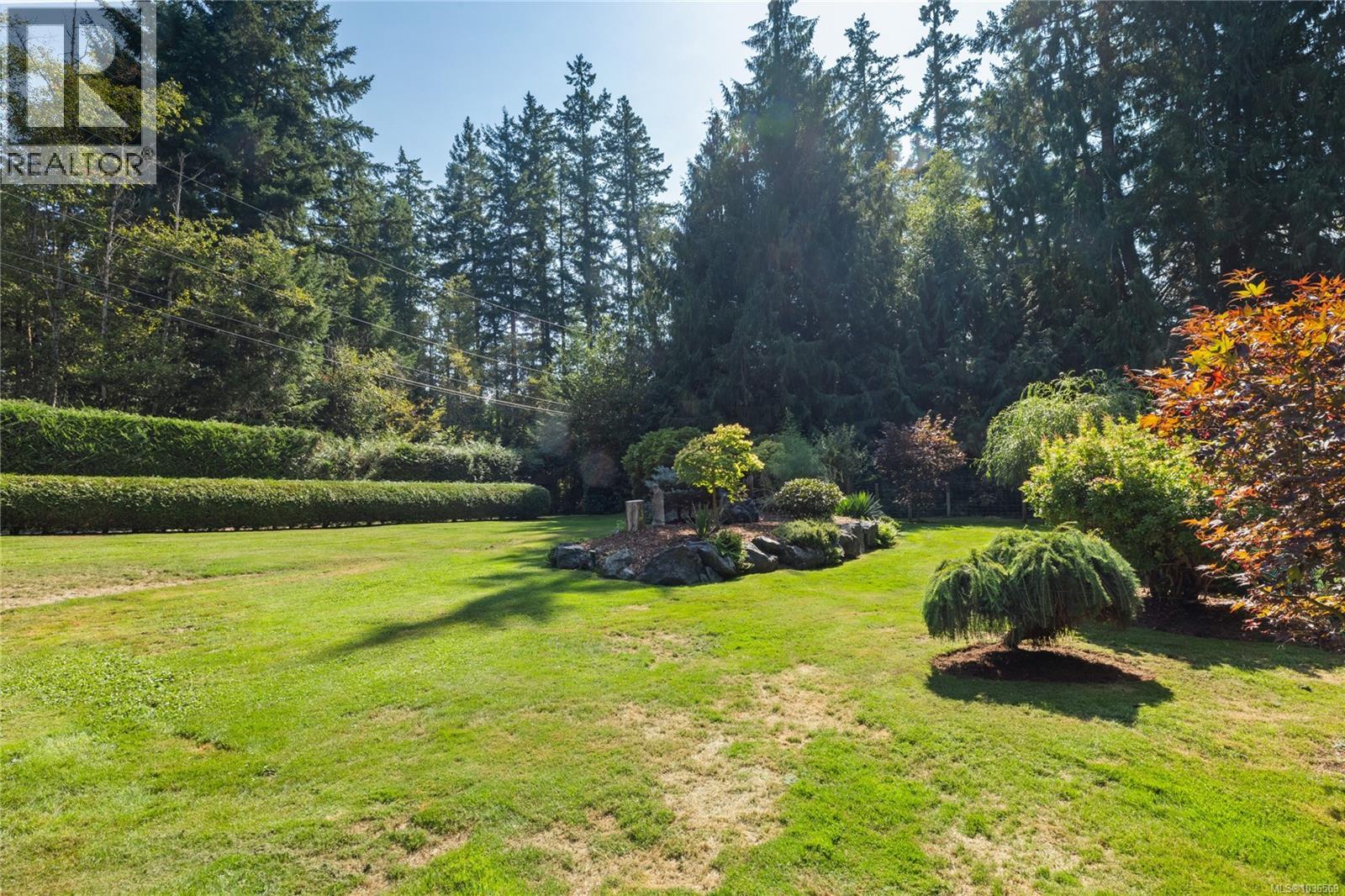 For sale: 3061 Renfrew Rd, Shawnigan Lake, British Columbia V8H2E4 ...