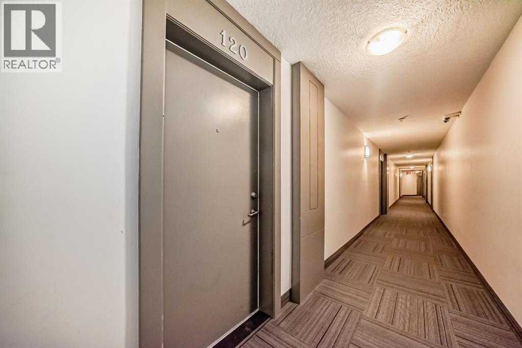 Apartment for Sale in 120, 60 Royal Oak Plaza NW|Calgary, Alberta T3G0H7 4