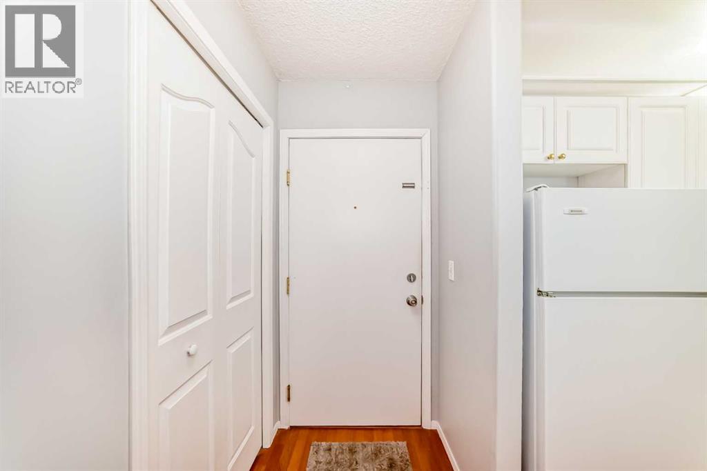 Apartment for Sale in 2110, 20 Harvest Rose Park NE|Calgary, Alberta T3K4Z1 3