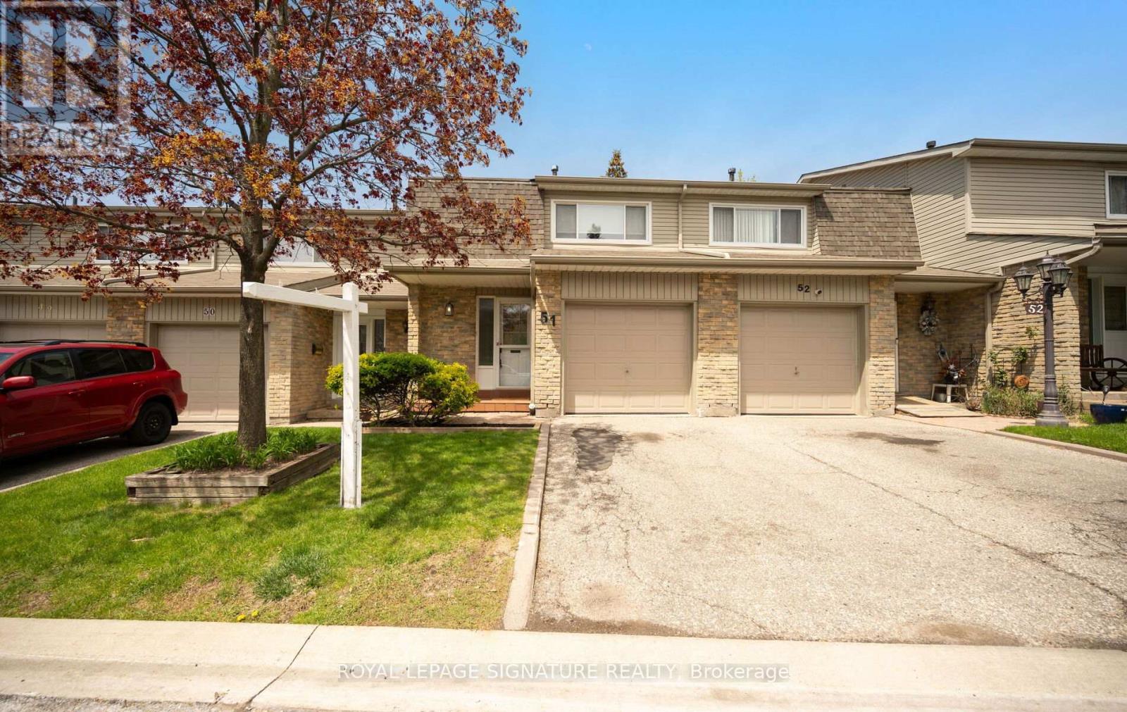 Row / Townhouse for Sale in 51 - 5536 MONTEVIDEO ROAD|Mississauga (Meadowvale), Ontario L5N2P4 2