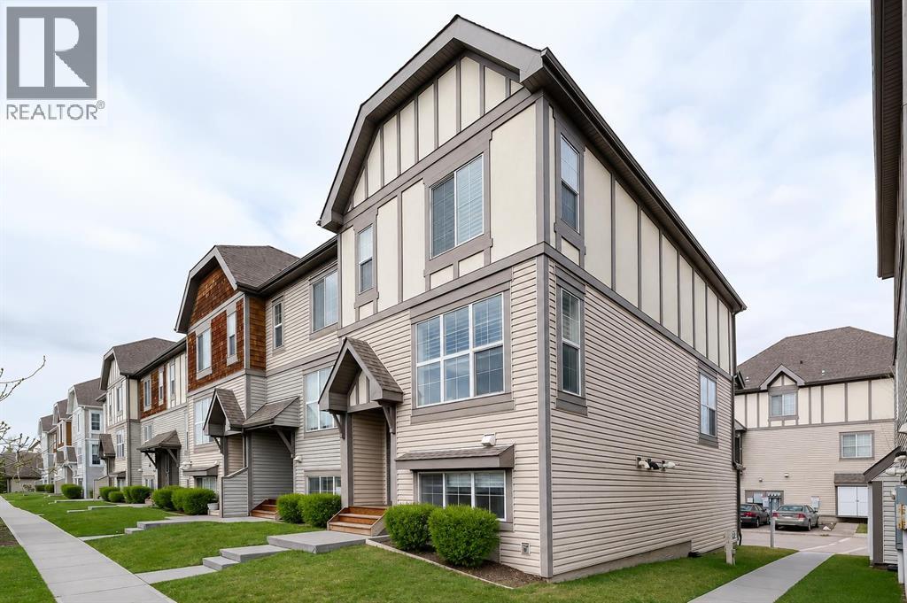 Row / Townhouse for Sale in 366, 130 New Brighton Way SE|Calgary, Alberta T2Z1H6