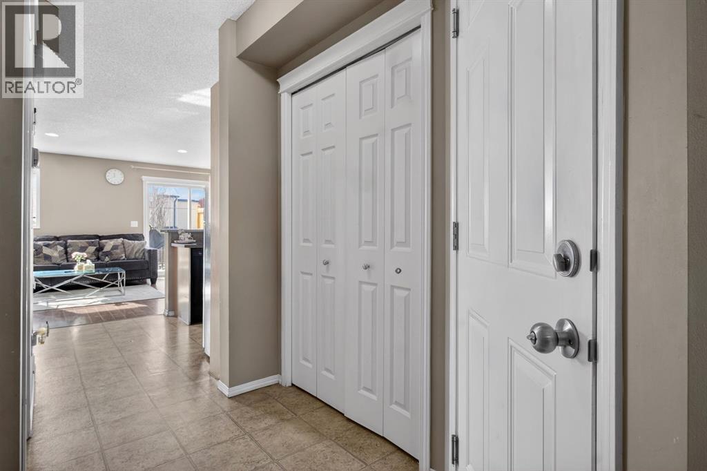 113 Country Village Lane NE, Calgary, Alberta T3K0E8 - A2295524