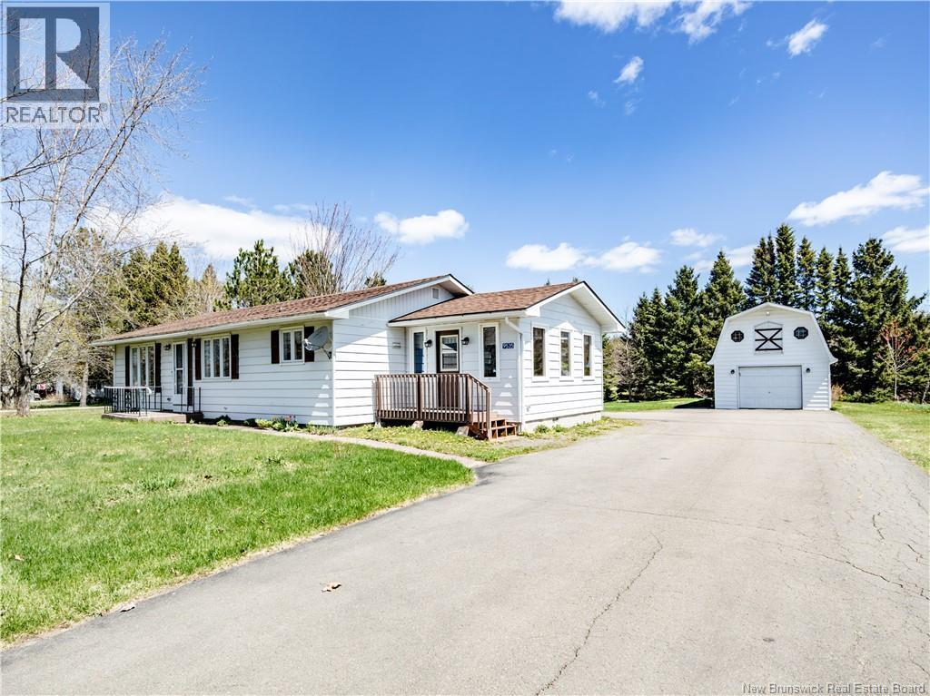 For sale: 9535 Main Street, Richibucto, New Brunswick E4W4C2