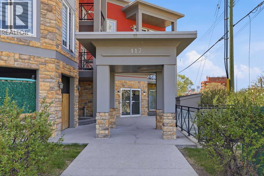 Apartment for Sale in 207, 117 19 Avenue NE|Calgary, Alberta T2E1N9