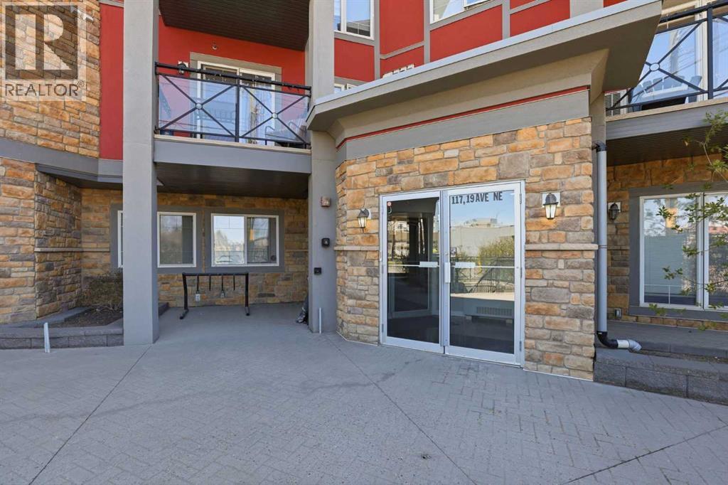Apartment for Sale in 207, 117 19 Avenue NE|Calgary, Alberta T2E1N9 5