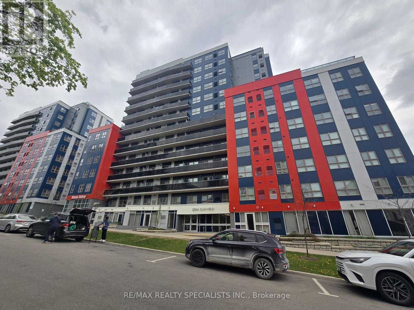 property-image