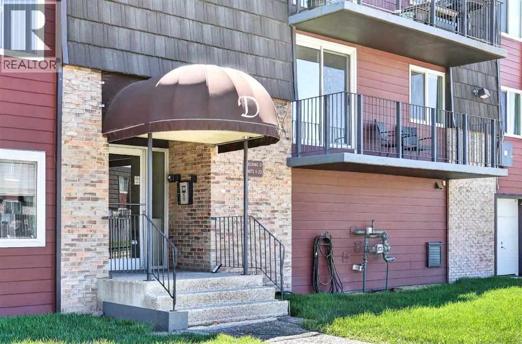 Apartment for Sale in 11D, 80 Galbraith Drive SW|Calgary, Alberta T3E3H2 2