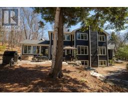 For sale: 1025 LONG POINT ROAD, Lake of Bays (Franklin), Ontario P0A1H0 -  X12873176 | REALTOR.ca