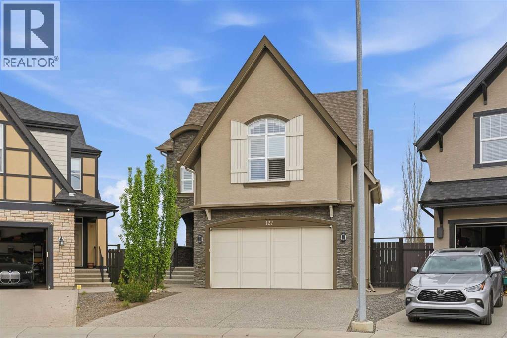House for Sale in 127 Marquis Grove SE|Calgary, Alberta T3M1M6