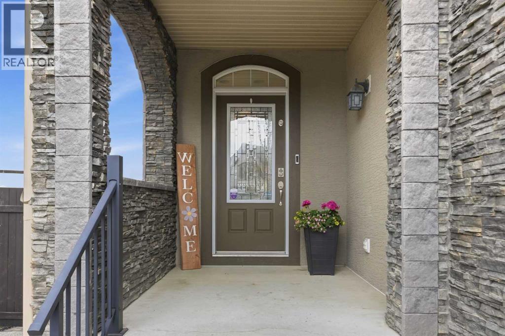 House for Sale in 127 Marquis Grove SE|Calgary, Alberta T3M1M6 2