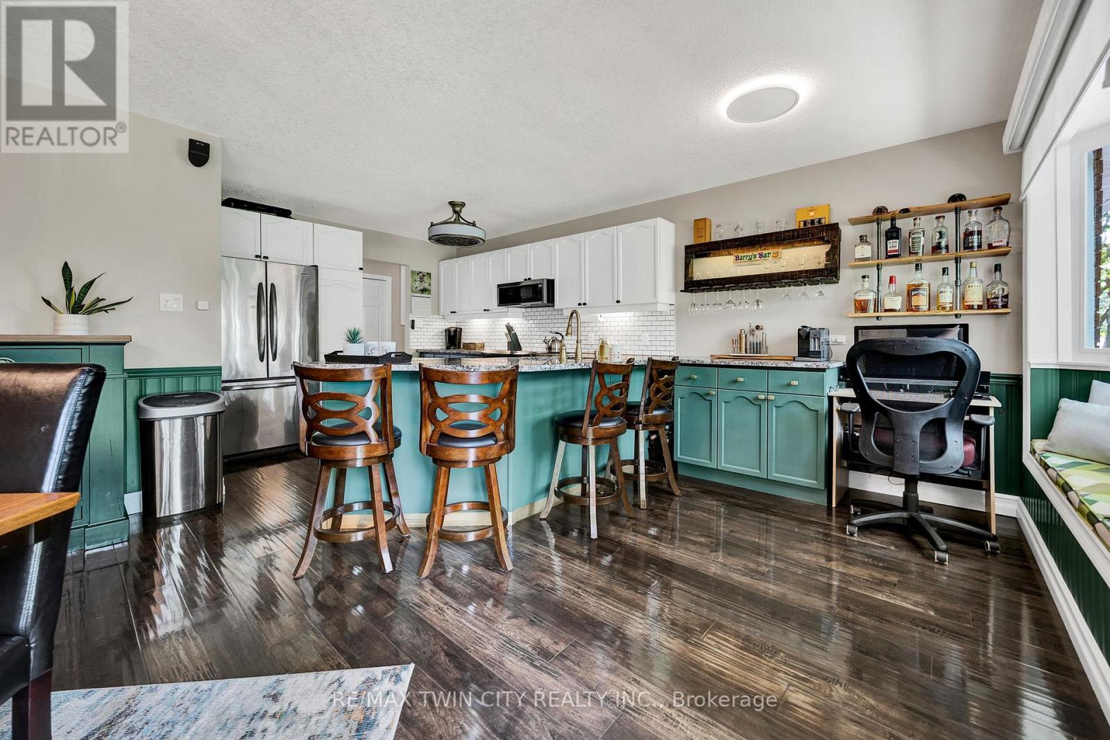 property-image