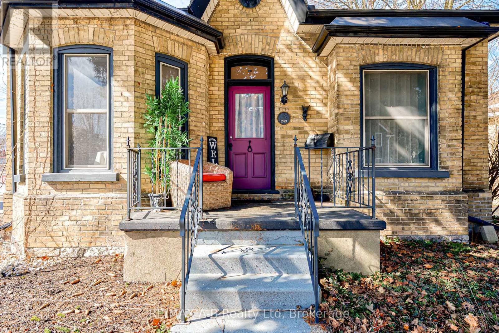 property-image