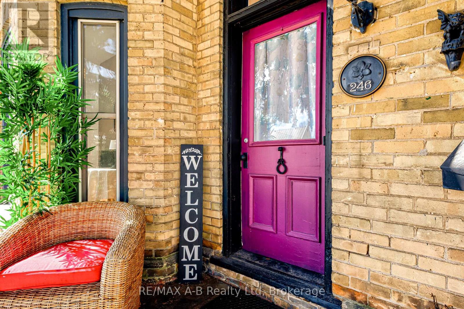 property-image