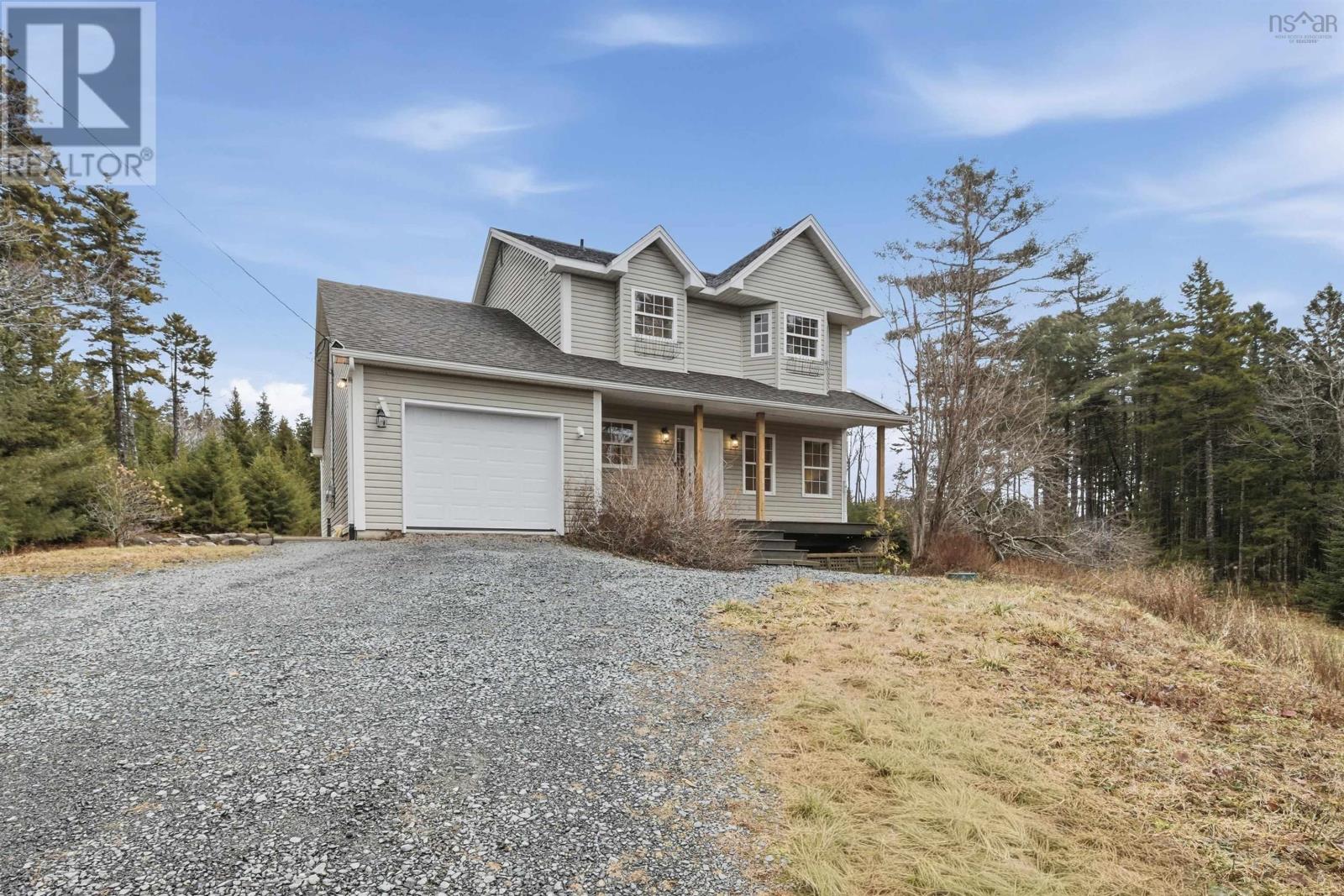 66 Virginia Drive, Kingswood, Nova Scotia B4B1S5