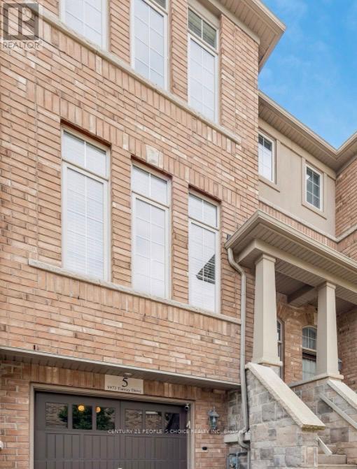 Row / Townhouse for Sale in 5 - 5972 TURNEY DRIVE|Mississauga (Streetsville), Ontario L5M0S5 2