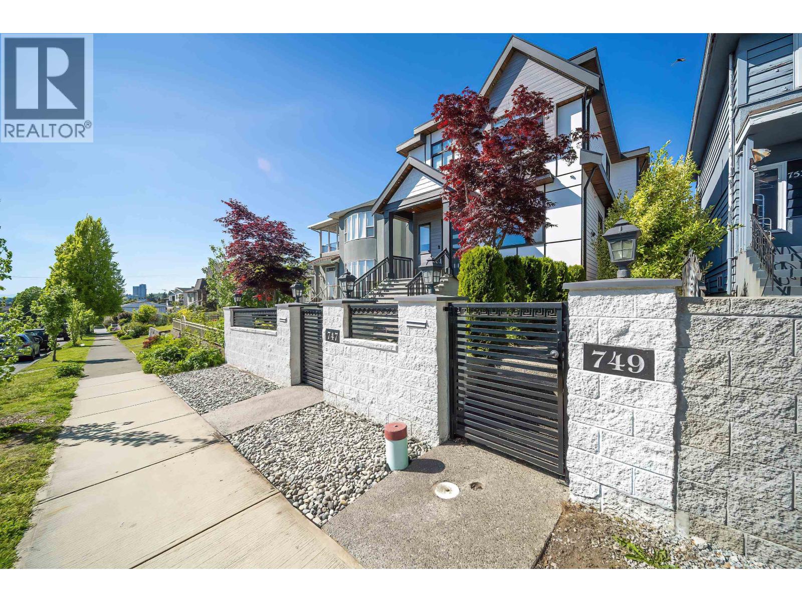 749 E 60TH AVENUE|Vancouver, British Columbia V5X2A5