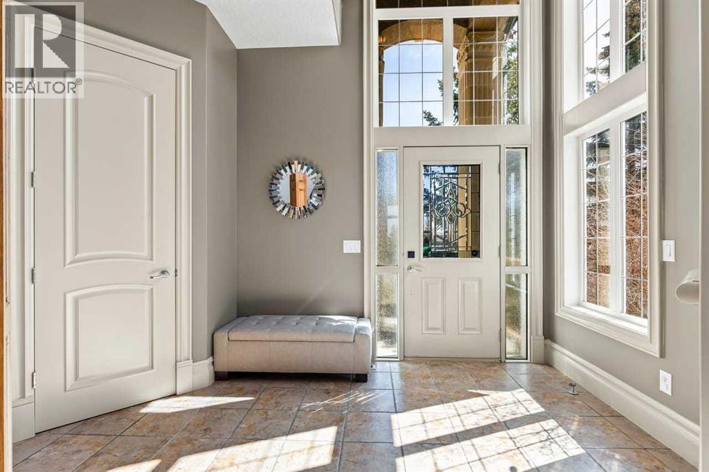House for Sale in 7 Royal Ridge Terrace NW|Calgary, Alberta T3G5Y9 2