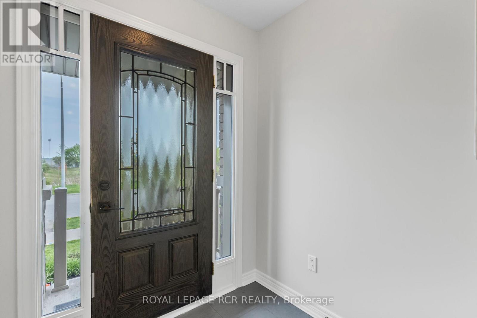 For sale: 75 WINTERTON COURT, Orangeville, Ontario L9W5H8
