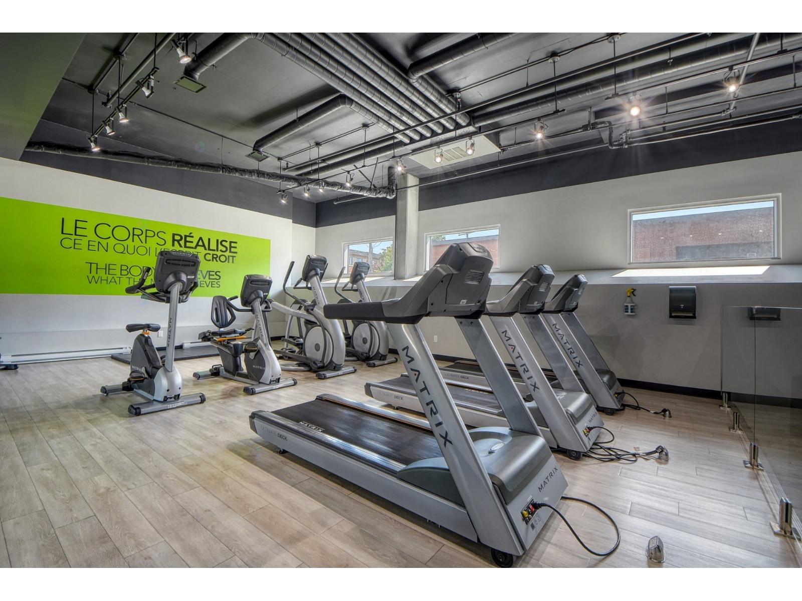 For rent: 775 Av. Plymouth, #417, Mont-Royal, Quebec H4P0C2